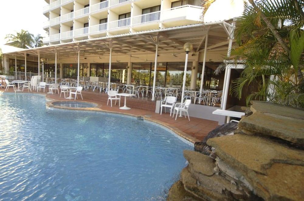 Acacia Court Hotel Κερνς Εξωτερικό φωτογραφία
