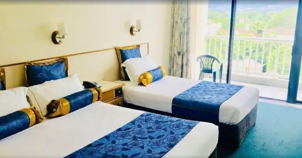 Acacia Court Hotel Κερνς Εξωτερικό φωτογραφία