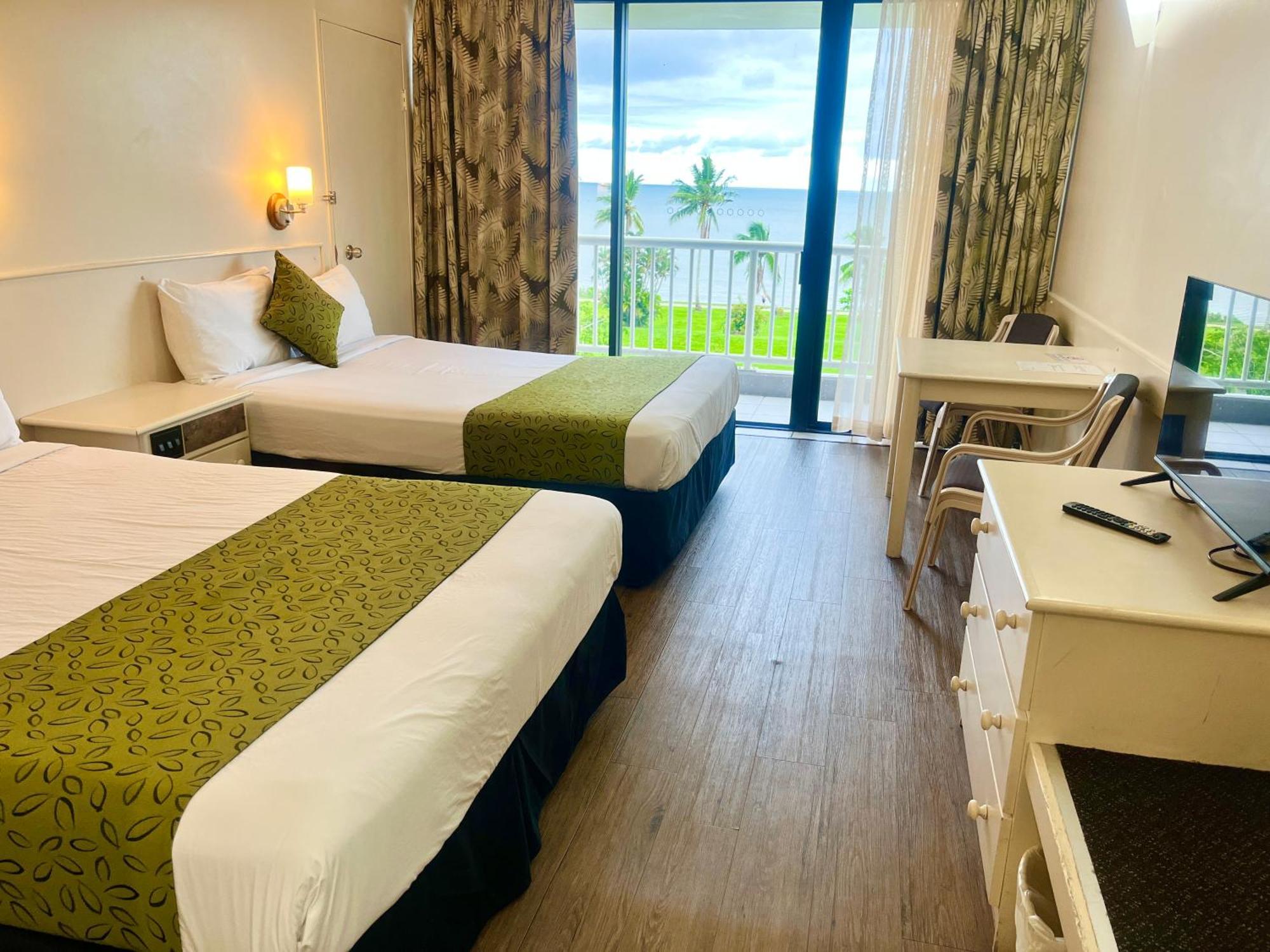 Acacia Court Hotel Κερνς Εξωτερικό φωτογραφία