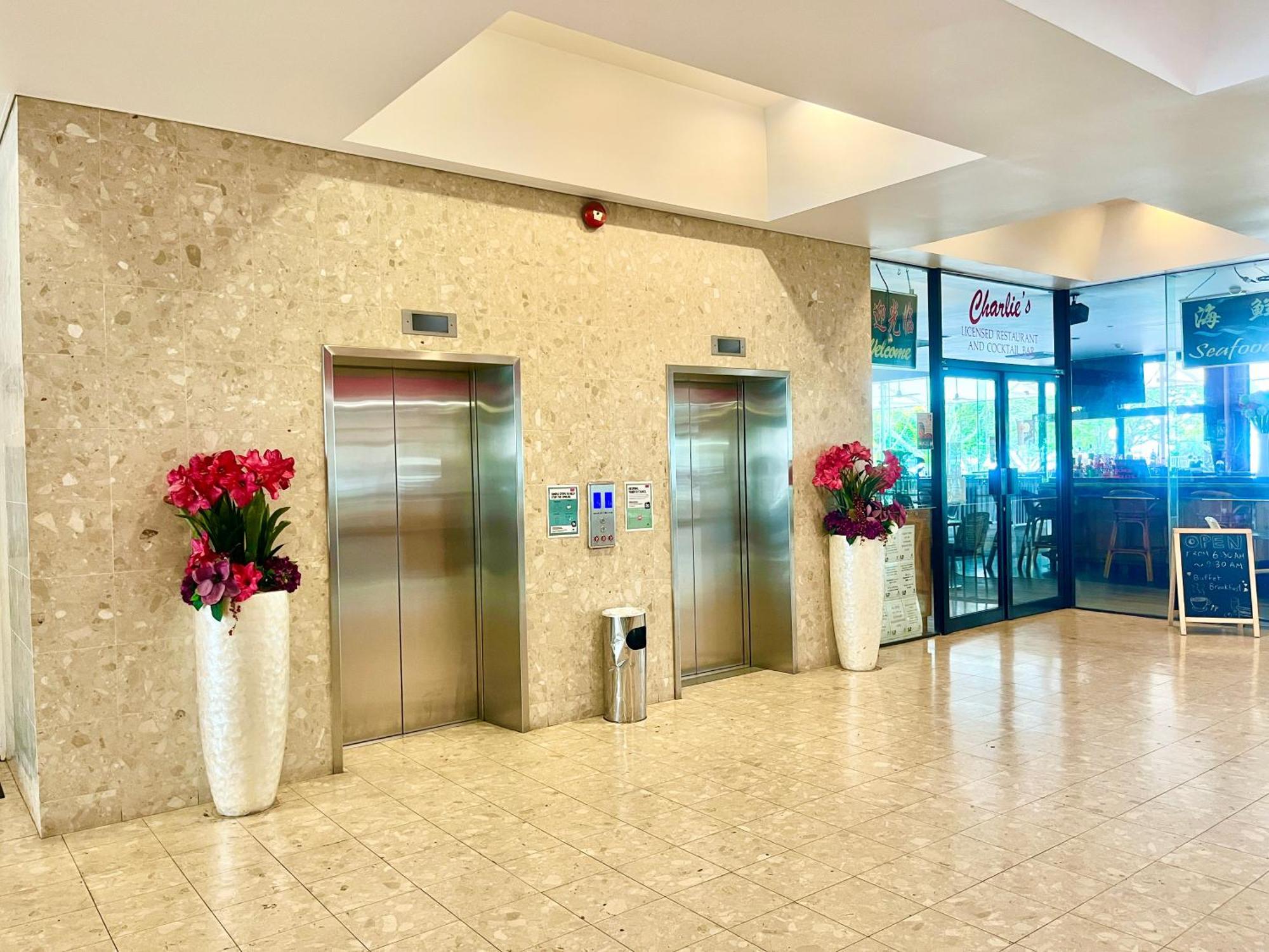 Acacia Court Hotel Κερνς Εξωτερικό φωτογραφία