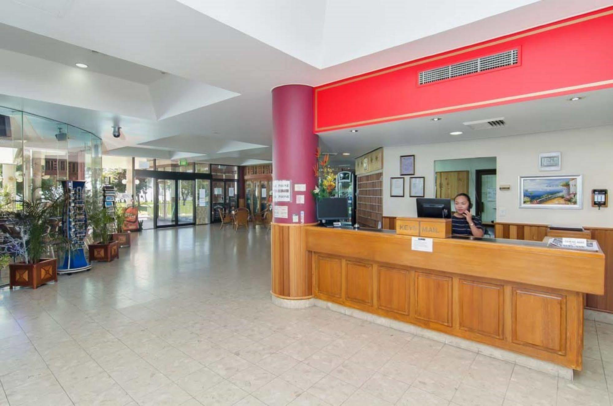 Acacia Court Hotel Κερνς Εξωτερικό φωτογραφία